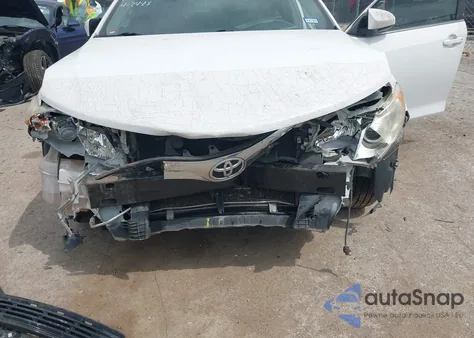 2012 Toyota Camry Xle V6 z USA, uszkodzony, nr VIN 4T1BK1FK8CU523132